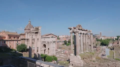 Panoramic View of Roman Forum Ruins with Ancient Temple Columns Stock-Footage 338008639