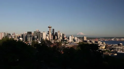 Panoramic View Of Seattle Skyline With Mount Rainier In Background At Sunset Video stock 167738123