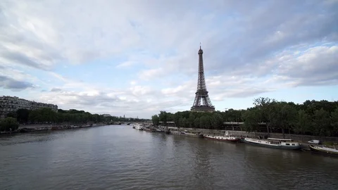 Panoramic view of the Seine river and famous Eiffel Tower, top tourist Stock Footage 120363095
