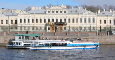 Panoramic view of Sheremetev Palace in Saint-Petersburg, Russia Video stock 106309742