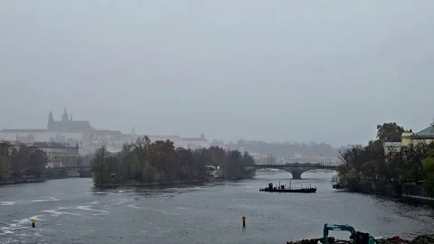 Panoramic view of St. Vitus Cathedral in Prague, Czech Republic in fog. Stock Footage 342482919