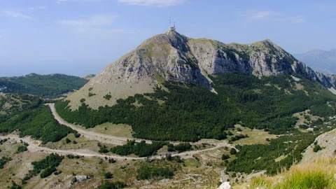 Panoramic view of Stirovnik mountain peak from Mount Lovcen, Montenegro Video stock 289539720