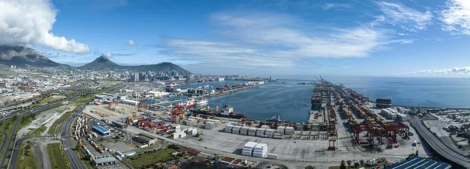 Panoramic view of Table Bay harbor in Cape Town Stock Photos
