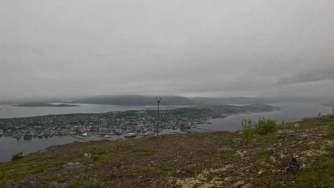 Panoramic view of Tromso city island with central red beacon on mountain top Vídeos de archivo 341697322