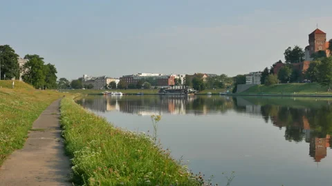 Panoramic view on the Vistula river and the Wawel Castle in Krakow Stock Footage 133077745