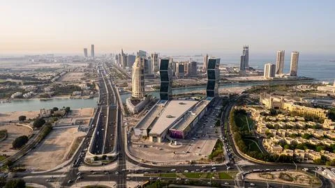 Panoramic view of Zig Zag Towers beside the Pearl-Qatar island in Doha, Qatar. 스톡 사진