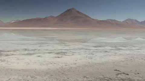 Panoramic at White Lagoon - Bolivia. Stock Footage 134493712