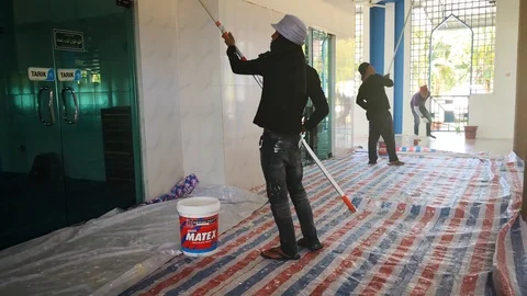 Panting the building. Stock Footage 103892117