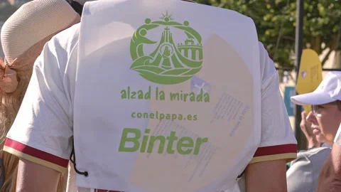 Papal Backpack in Tenerife Vídeo Stock 342606610