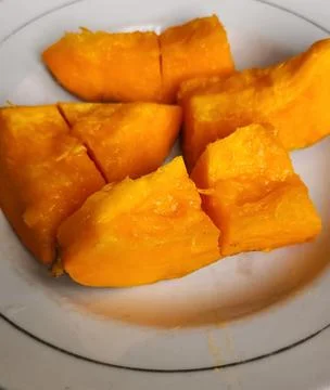 Papaya fruit is very suitable for improving digestion Stock Photos