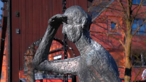 Papenburg - Statue Stock Footage 171913555