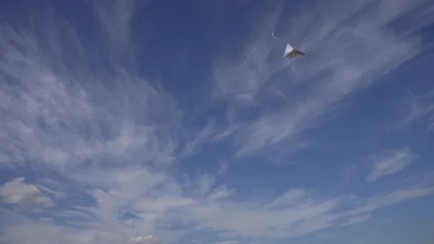 Paper airplanes fly in the sky Stock-Footage 250130734