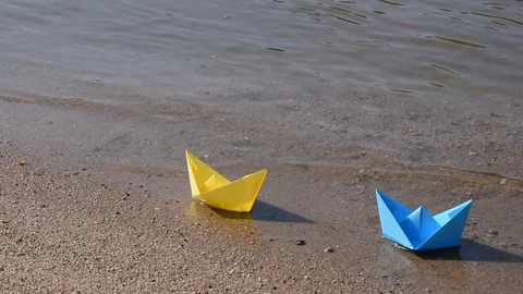 Paper boats Stock Footage 73593447