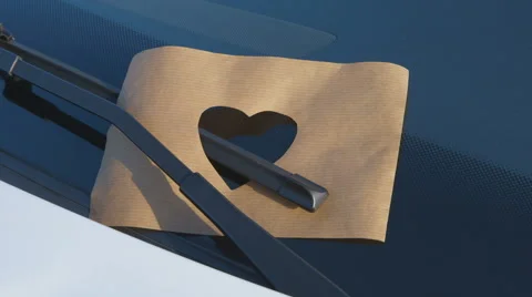 Paper Cut - Heart Shape - camera pan Vídeo Stock 62199232