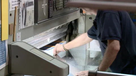Paper Cutter Machine (Factory Worker) Video stock 32142604