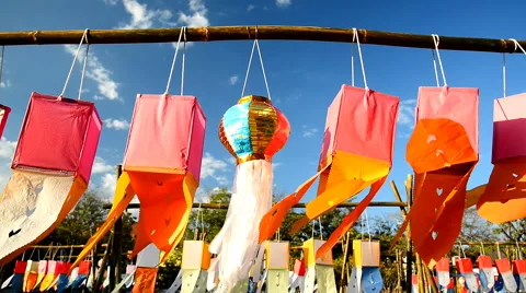 Paper lanterns on blue sky in Yee Peng Festival, Chiangmai, Thailand. Stock Footage 57475716