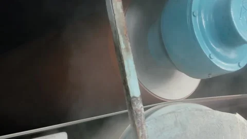 Paper Making Mill Machine Heavy Equipment Industry Industrial Process Vídeo Stock 138912604