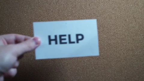 Paper note on the pin board Stock-Footage 98365796