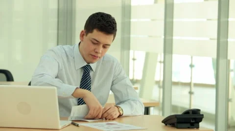 Paper plane Stock Footage 10738135