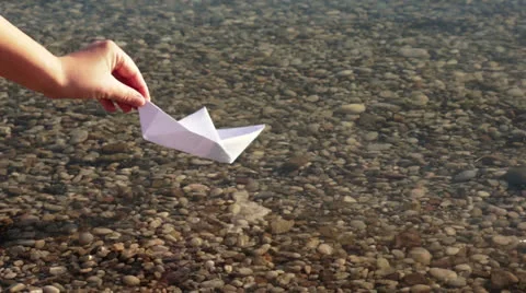 Paper Ship 005 - 25 fps Stock Footage 24378890
