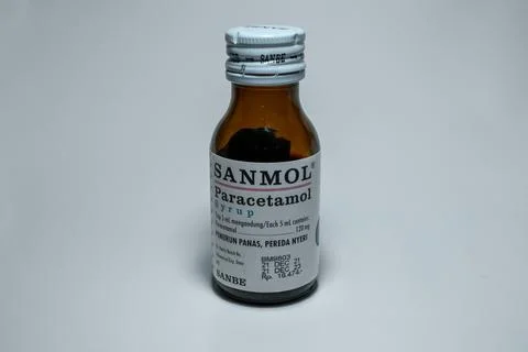 Paracetamol syrup Stock Photos