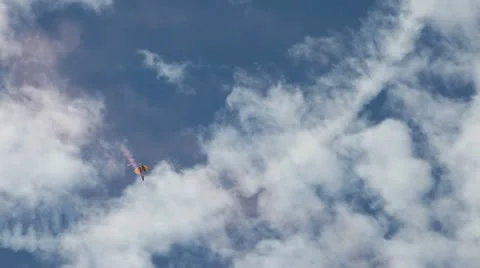 Parachute and Plane 스톡 동영상 12324009
