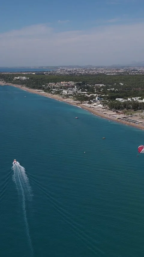 Parachute Connected To The Speedboat 動画素材 295278518