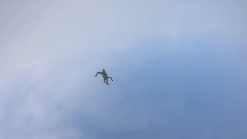 Parachute deployment Stockbeeldmateriaal 104758924