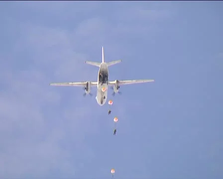 Parachute jump Stock Footage 22033982