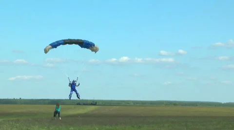 Parachute landing Stock Footage 38334579