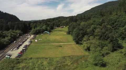 Parachute landing Stock Footage 43429374