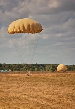 Parachute Stock-Fotos