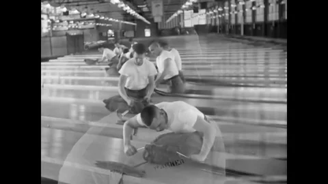 The Parachute Rigger training continues at Fort Benning, Georgia and students Stock Footage 79514628