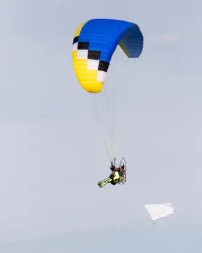 Parachute on a sky background 스톡 사진