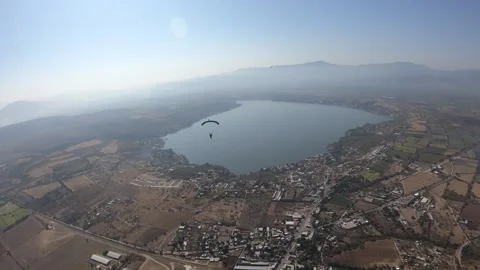 Parachute in the sky Stockbeeldmateriaal 229586728