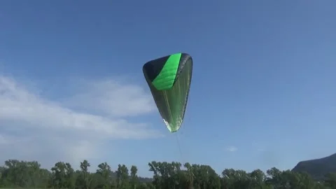 Parachute in the sky Video stock 309366991