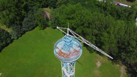 Parachute Tower in Katowice from a drone Vídeos de archivo 156856711