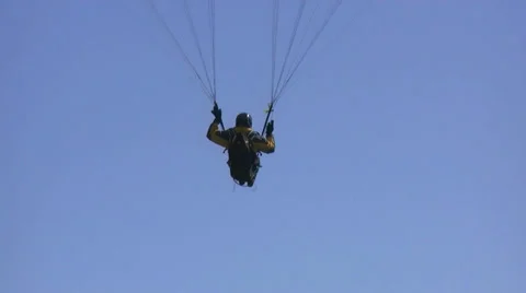 Parachute zoom out Stock-Footage 38298613