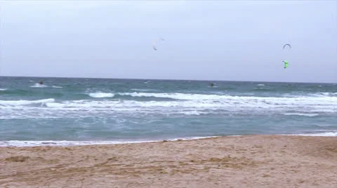 Parachutes Video stock 22795516