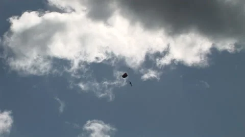 Parachuting in blue sky Stock-Footage 40813766