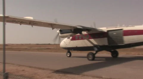 Parachuting out of airplane 스톡 동영상 52425983