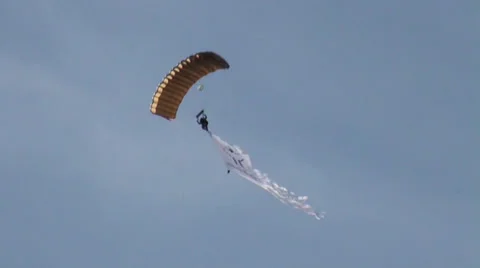 Parachutist with big flag Stock Footage 38862161