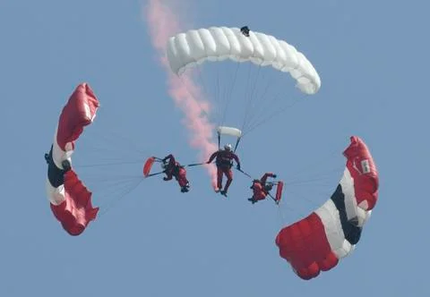 Parachutist flying display Stock-Fotos