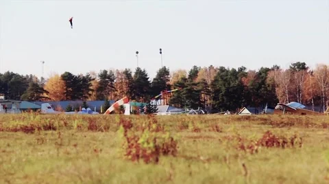 Parachutists landing, the plane Video stock 43343738