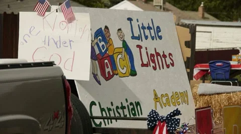 Parade 14 Vidéo 8660468