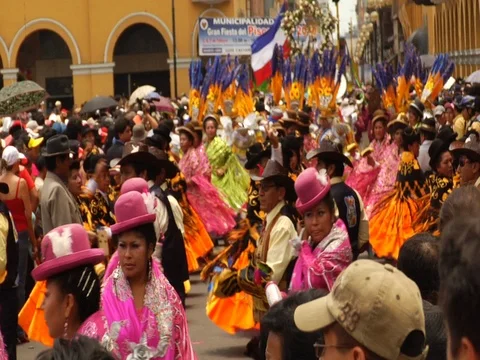 Parade in Lima, Peru Video stock 112950547