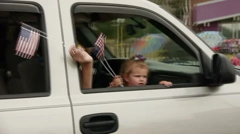 Parade waving flags 動画素材 8660783