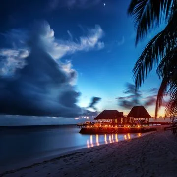 Paradise beach at night Stock-Fotos