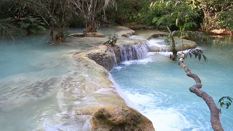 Paradisiacal waters Stock-Footage 81982112