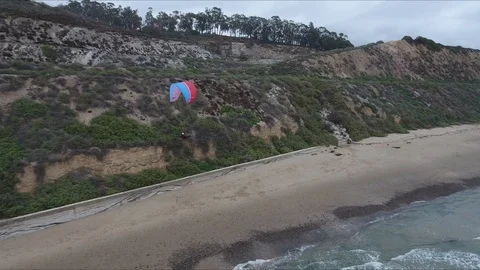 Paraglider landing Stock Footage 98473917